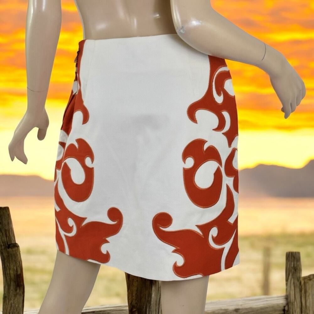 NWOT Anthropologie VANESSA VIRGINIA White FLAME-KISSED SKIRT Textured Mini 4 - Picture 3 of 4
